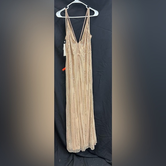 MAC DUGGAL 10932 NWT Sequined Spaghetti Strap Cowl Back Gown - Picture 6 of 7